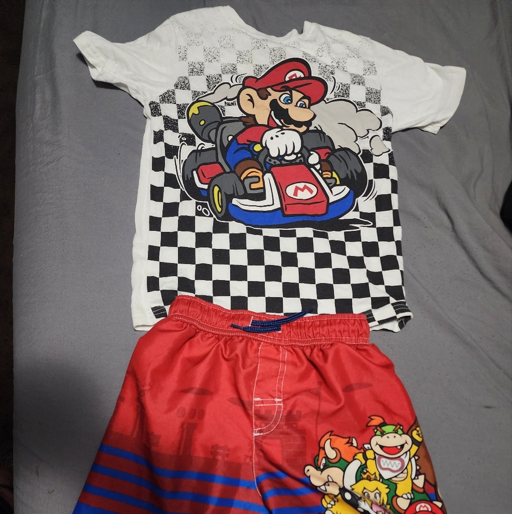 Boys 6/7 Mario Kart bathing suit with T-shirt